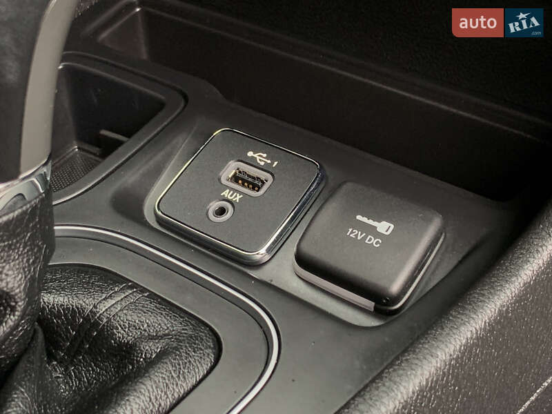 Внедорожник / Кроссовер Jeep Cherokee 2021 в Бердичеве