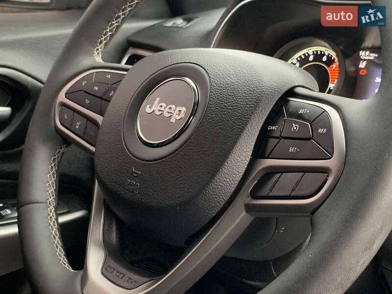 Внедорожник / Кроссовер Jeep Cherokee 2021 в Бердичеве