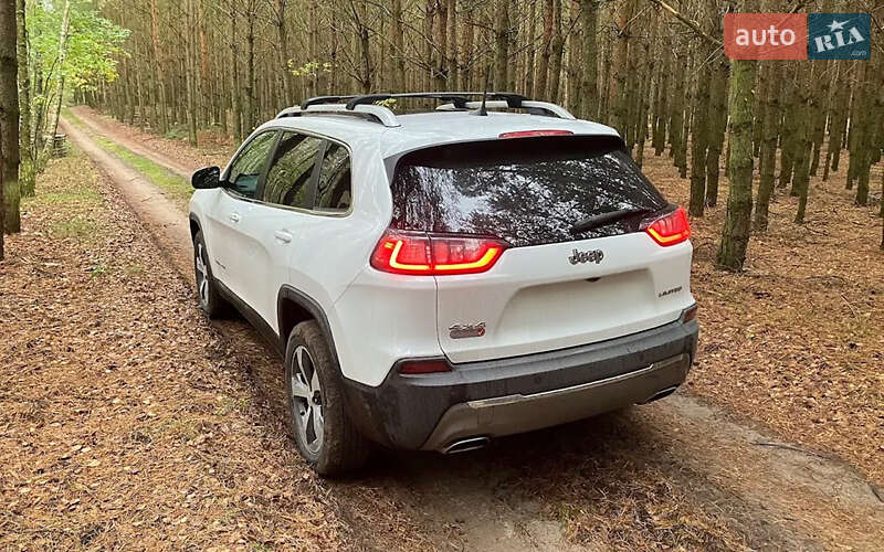 Внедорожник / Кроссовер Jeep Cherokee 2020 в Львове