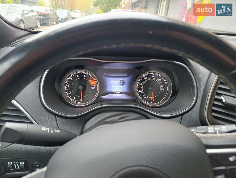 Внедорожник / Кроссовер Jeep Cherokee 2021 в Киеве