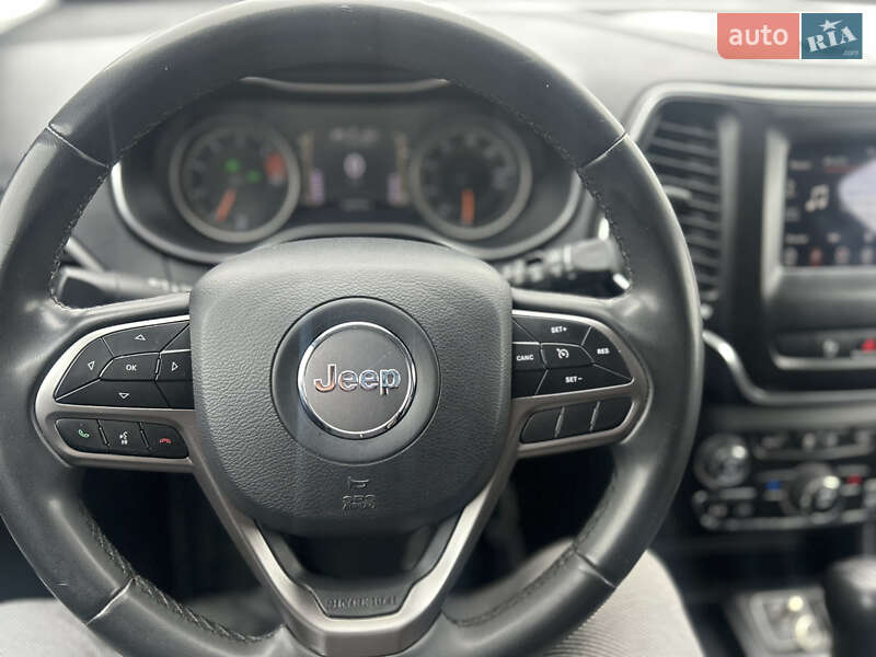 Позашляховик / Кросовер Jeep Cherokee 2020 в Переяславі