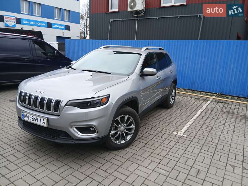 Внедорожник / Кроссовер Jeep Cherokee 2019 в Житомире
