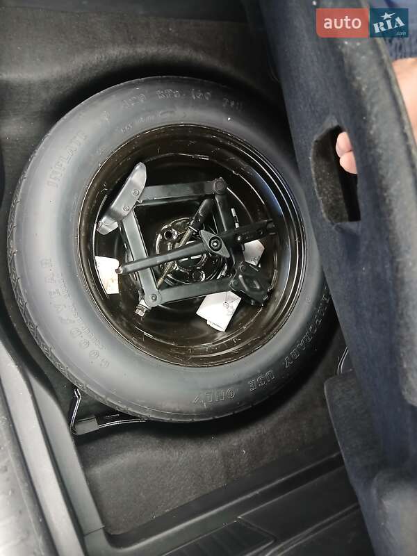 Внедорожник / Кроссовер Jeep Cherokee 2019 в Житомире