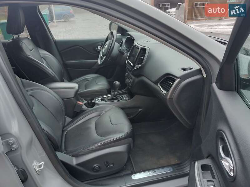 Позашляховик / Кросовер Jeep Cherokee 2019 в Рівному фото 4 Позашляховик / Кросовер Jeep Cherokee 2019 в Рівному