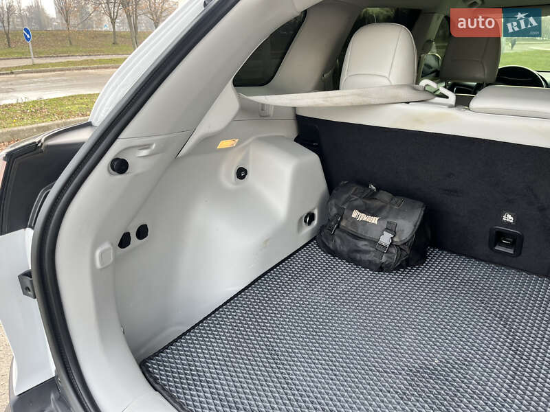 Внедорожник / Кроссовер Jeep Cherokee 2020 в Харькове