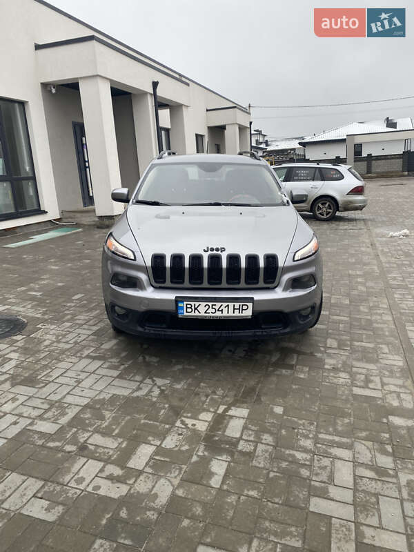 Позашляховик / Кросовер Jeep Cherokee 2014 в Рівному фото 7 Позашляховик / Кросовер Jeep Cherokee 2014 в Рівному