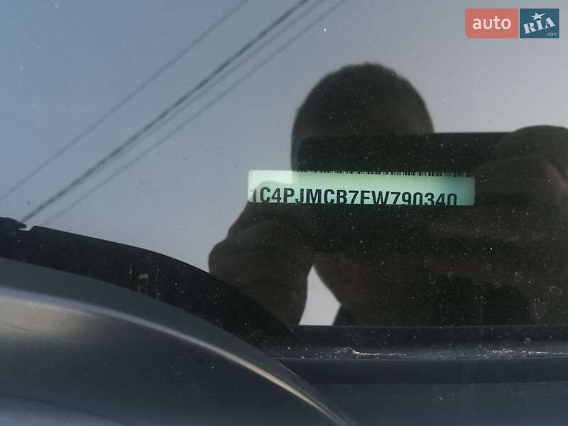 Позашляховик / Кросовер Jeep Cherokee 2015 в Кропивницькому