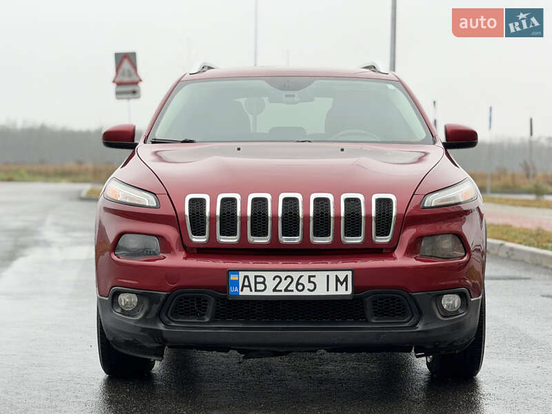 Внедорожник / Кроссовер Jeep Cherokee 2015 в Виннице
