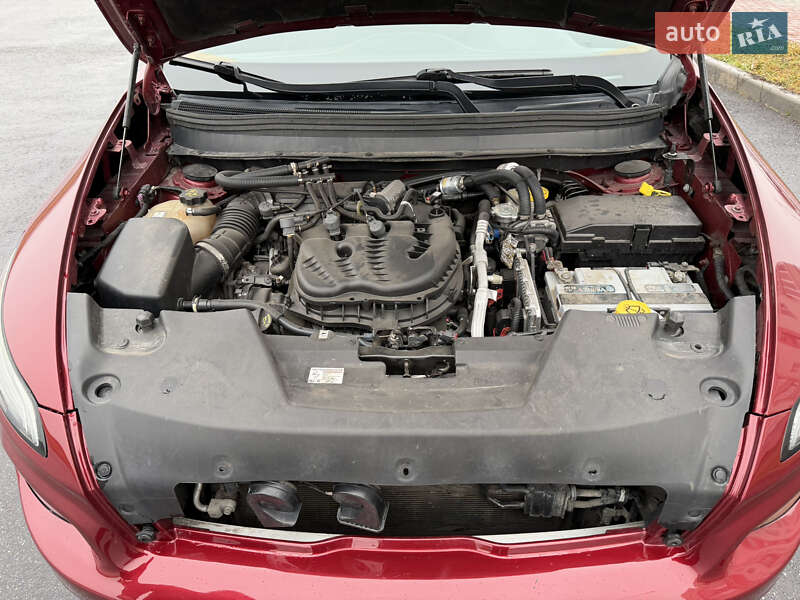 Внедорожник / Кроссовер Jeep Cherokee 2015 в Виннице