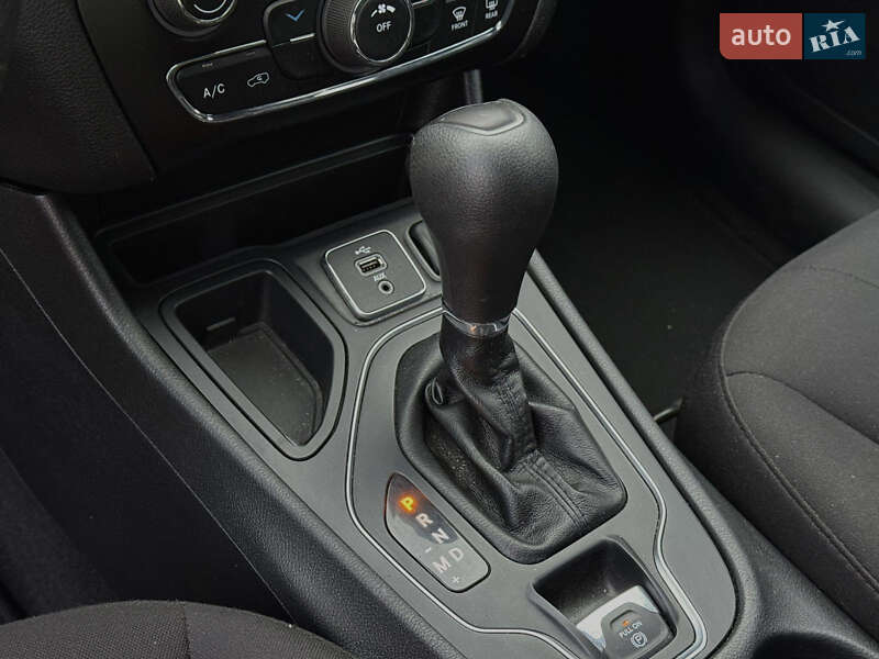 Позашляховик / Кросовер Jeep Cherokee 2018 в Вінниці