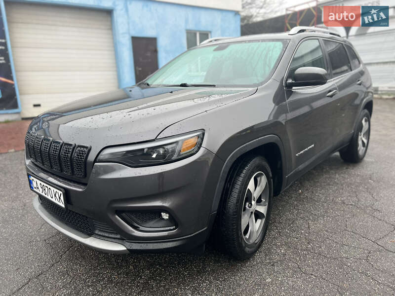 Позашляховик / Кросовер Jeep Cherokee 2019 в Черкасах