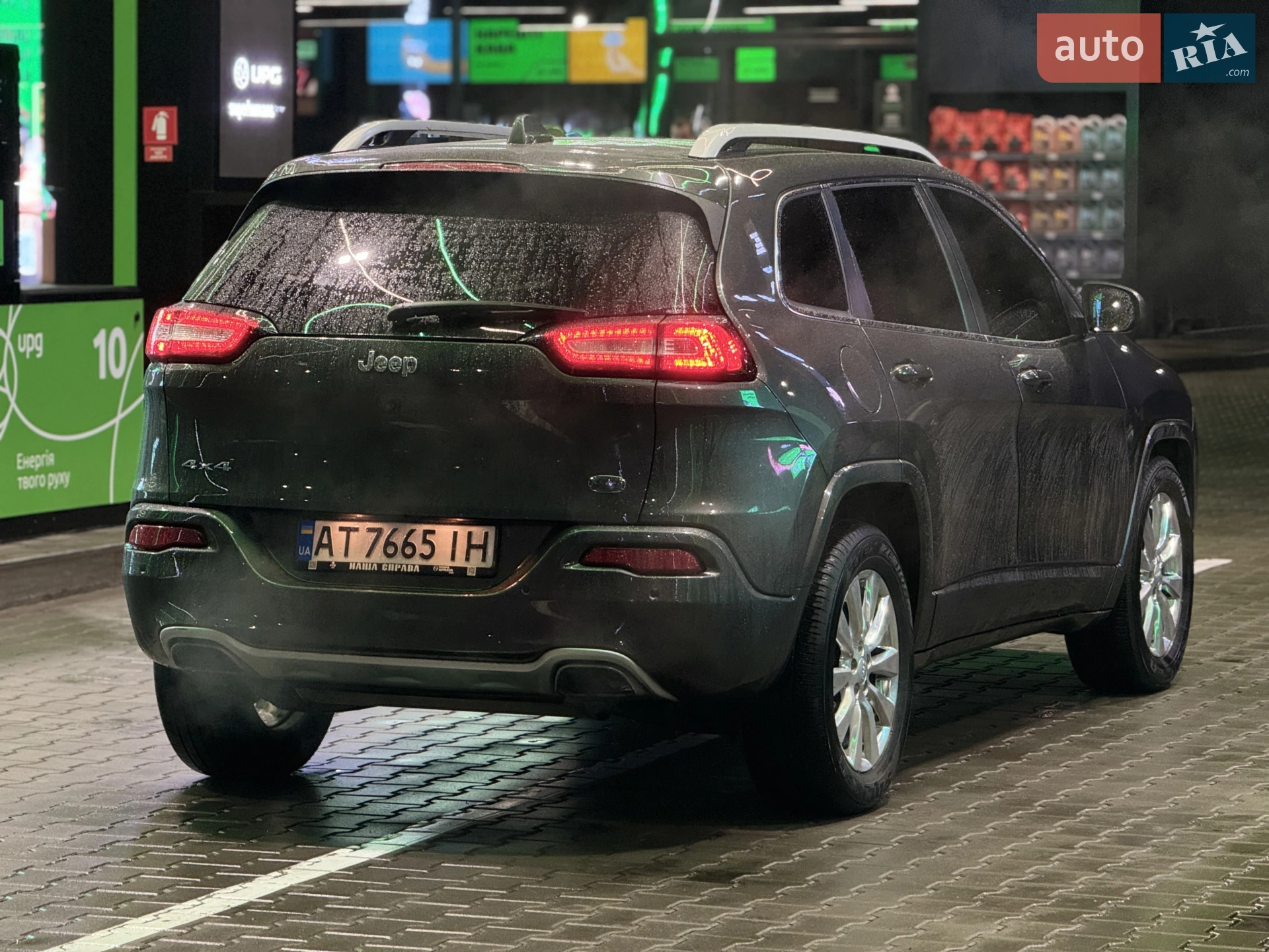 2017 Jeep Cherokee - мініатюра 10