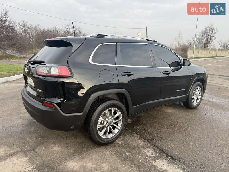Внедорожник / Кроссовер Jeep Cherokee 2018 в Полтаве фото 9 Внедорожник / Кроссовер Jeep Cherokee 2018 в Полтаве