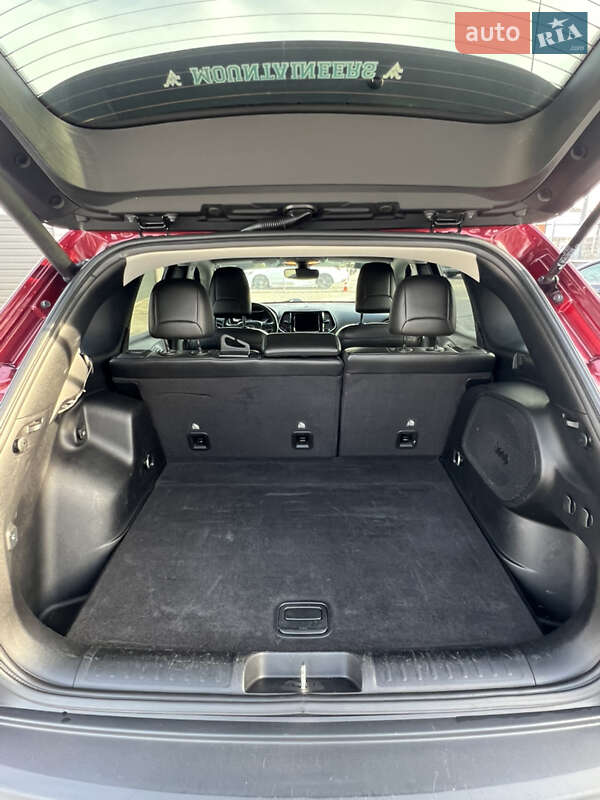 Внедорожник / Кроссовер Jeep Cherokee 2019 в Белой Церкви