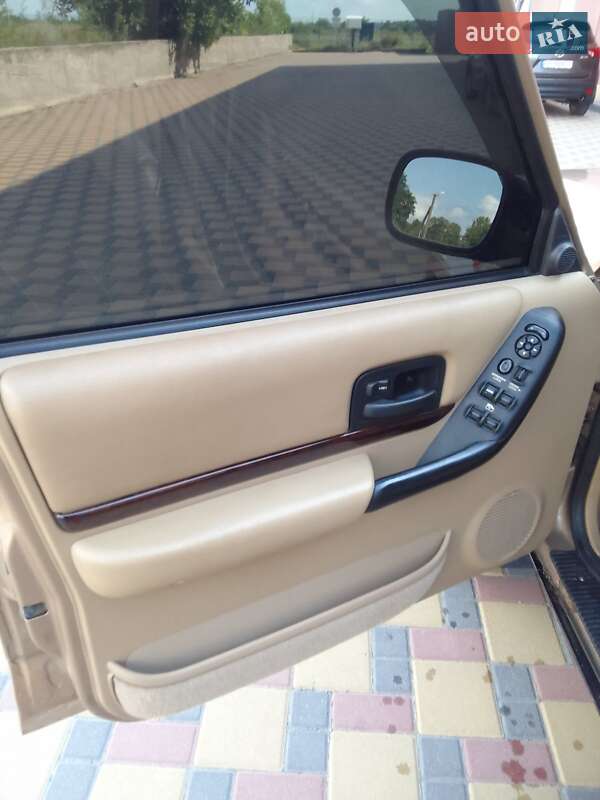 Внедорожник / Кроссовер Jeep Cherokee 1998 в Гайсине