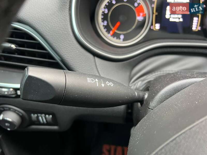 Внедорожник / Кроссовер Jeep Cherokee 2020 в Хмельницком