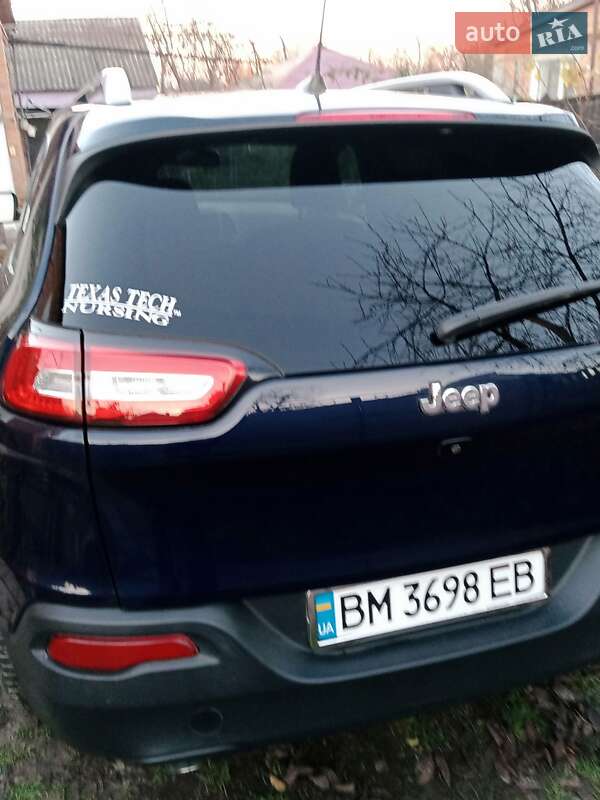 Внедорожник / Кроссовер Jeep Cherokee 2015 в Ромнах