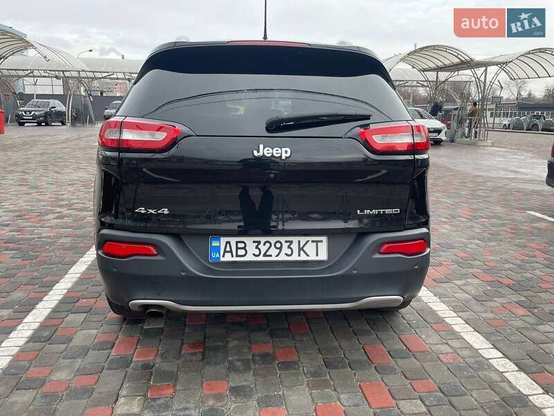 Внедорожник / Кроссовер Jeep Cherokee 2016 в Днепре