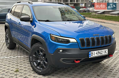 Внедорожник / Кроссовер Jeep Cherokee 2019 в Полтаве