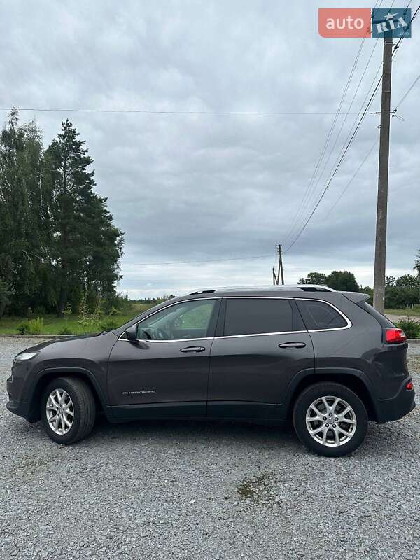 Позашляховик / Кросовер Jeep Cherokee 2014 в Житомирі