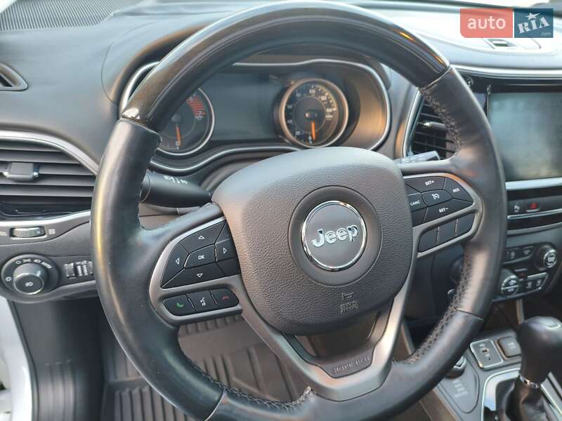 Позашляховик / Кросовер Jeep Cherokee 2018 в Харкові