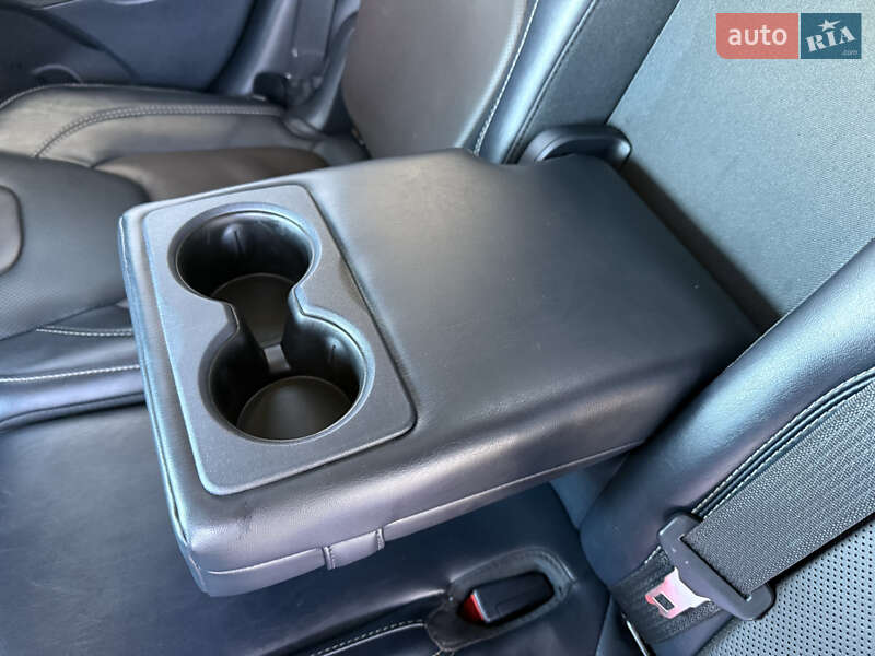 Позашляховик / Кросовер Jeep Cherokee 2015 в Стрию