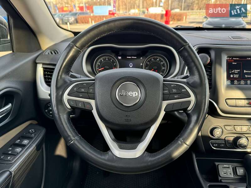 Внедорожник / Кроссовер Jeep Cherokee 2015 в Киеве фото 12 Внедорожник / Кроссовер Jeep Cherokee 2015 в Киеве