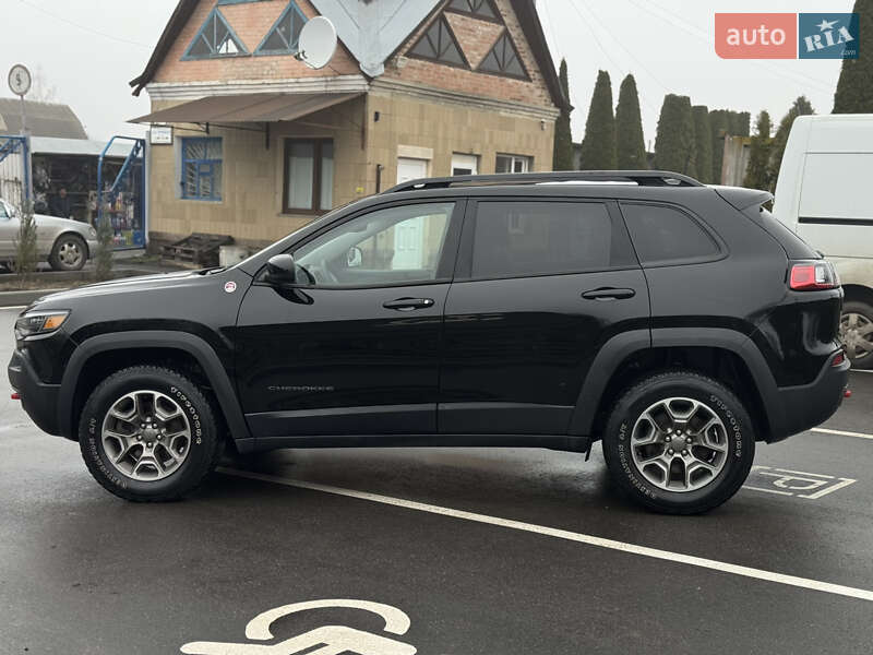 Позашляховик / Кросовер Jeep Cherokee 2022 в Лубнах