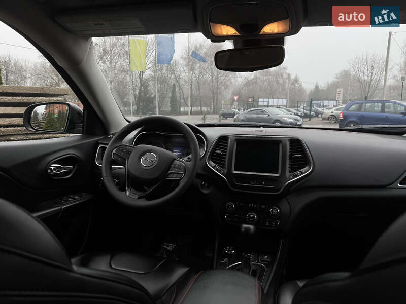 Позашляховик / Кросовер Jeep Cherokee 2022 в Лубнах
