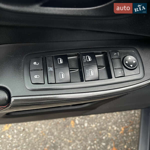 Внедорожник / Кроссовер Jeep Cherokee 2014 в Дубно фото 21 Внедорожник / Кроссовер Jeep Cherokee 2014 в Дубно