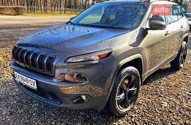 Внедорожник / Кроссовер Jeep Cherokee 2015 в Харькове
