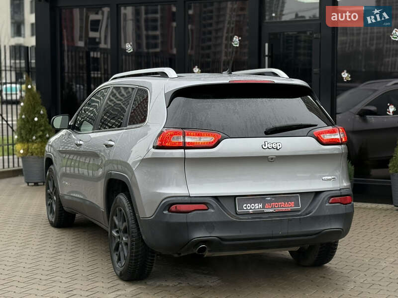 Позашляховик / Кросовер Jeep Cherokee 2015 в Києві фото 9 Позашляховик / Кросовер Jeep Cherokee 2015 в Києві