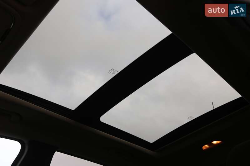 Позашляховик / Кросовер Jeep Cherokee 2016 в Києві