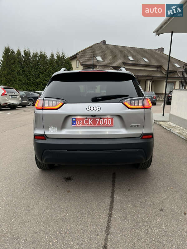 Внедорожник / Кроссовер Jeep Cherokee 2019 в Ровно