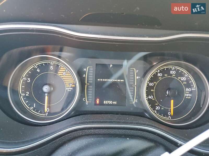 Позашляховик / Кросовер Jeep Cherokee 2020 в Харкові