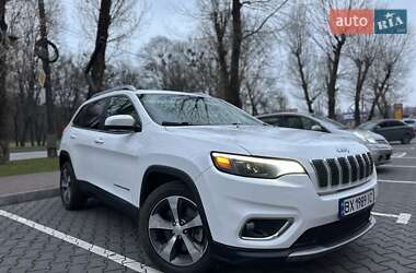 Внедорожник / Кроссовер Jeep Cherokee 2019 в Хмельницком