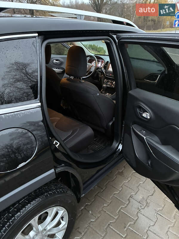 Позашляховик / Кросовер Jeep Cherokee 2019 в Жмеринці фото 19 Позашляховик / Кросовер Jeep Cherokee 2019 в Жмеринці