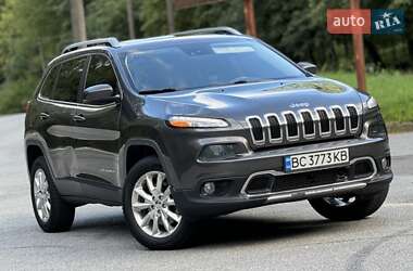 Внедорожник / Кроссовер Jeep Cherokee 2014 в Трускавце