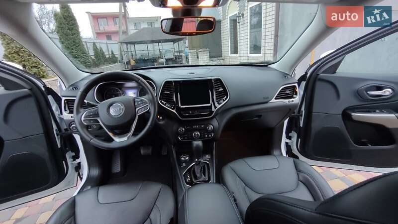 Позашляховик / Кросовер Jeep Cherokee 2019 в Полтаві