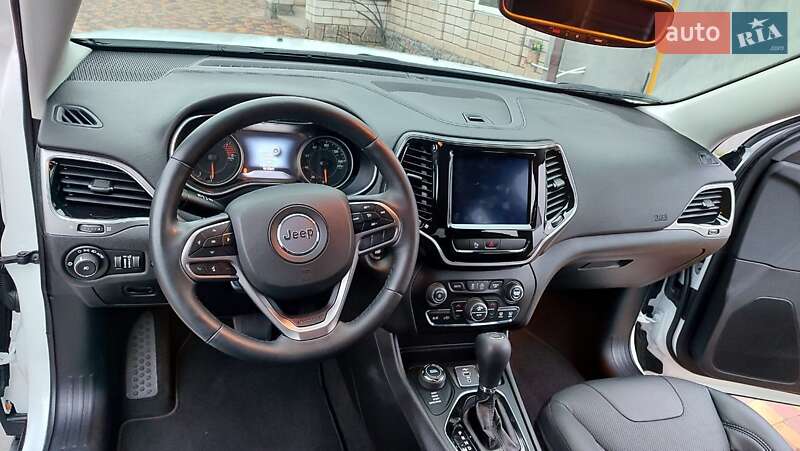 Позашляховик / Кросовер Jeep Cherokee 2019 в Полтаві