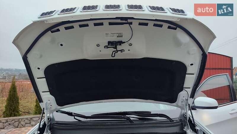 Позашляховик / Кросовер Jeep Cherokee 2019 в Полтаві