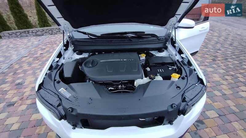 Позашляховик / Кросовер Jeep Cherokee 2019 в Полтаві