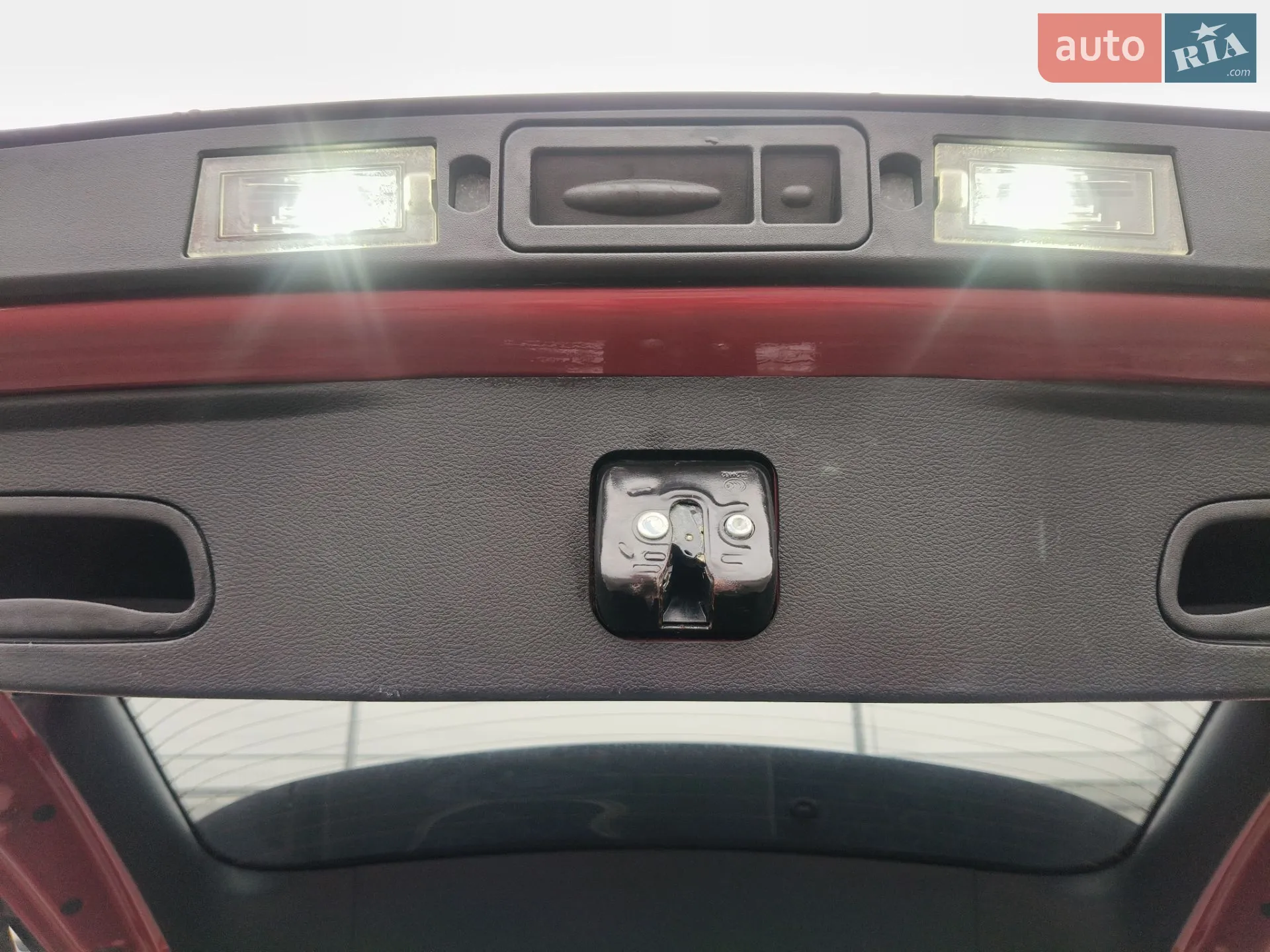 2016 Jeep Cherokee - мініатюра 23