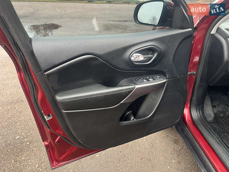 Внедорожник / Кроссовер Jeep Cherokee 2018 в Чернигове фото 18 Внедорожник / Кроссовер Jeep Cherokee 2018 в Чернигове