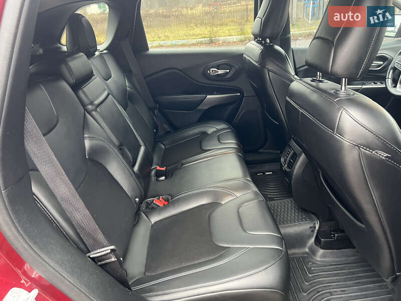 Внедорожник / Кроссовер Jeep Cherokee 2018 в Чернигове фото 27 Внедорожник / Кроссовер Jeep Cherokee 2018 в Чернигове