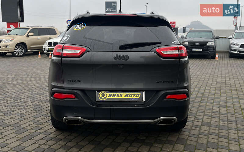 Внедорожник / Кроссовер Jeep Cherokee 2015 в Мукачево