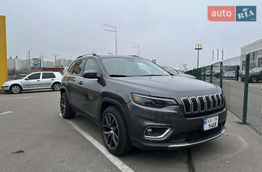 Внедорожник / Кроссовер Jeep Cherokee 2019 в Киеве