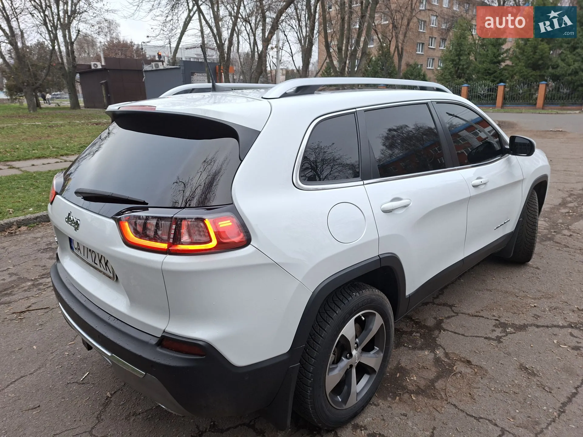 2021 Jeep Cherokee - мініатюра 6