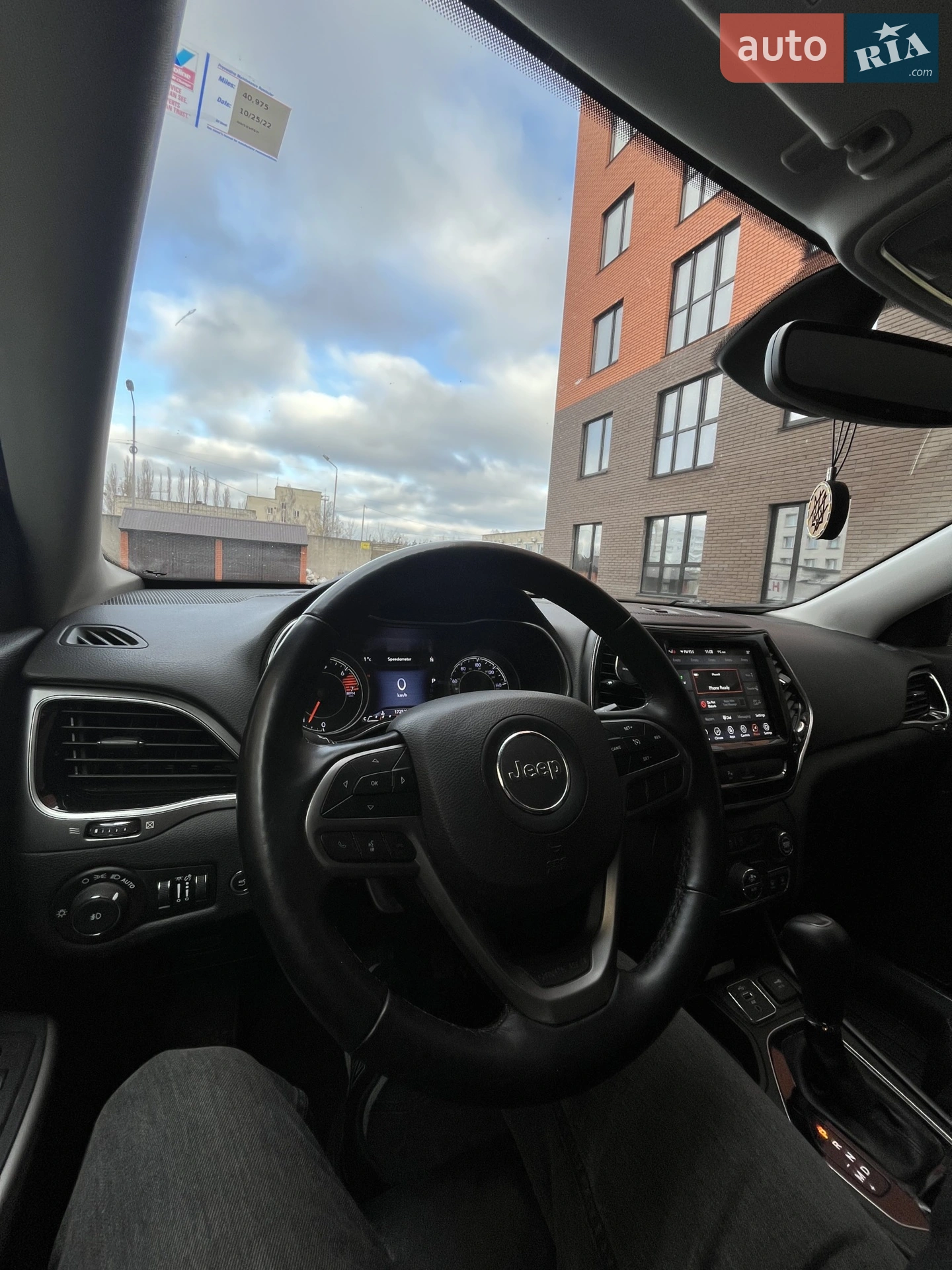 2019 Jeep Cherokee - мініатюра 7