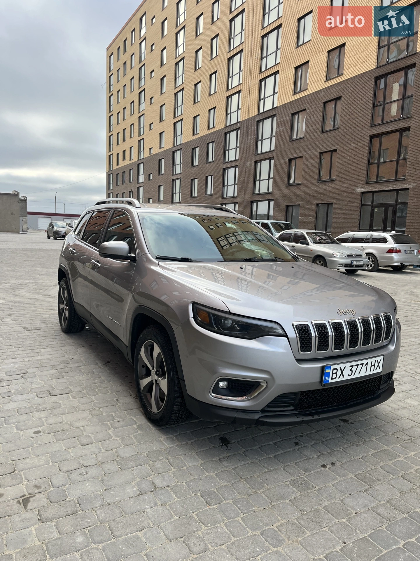 2019 Jeep Cherokee - мініатюра 6